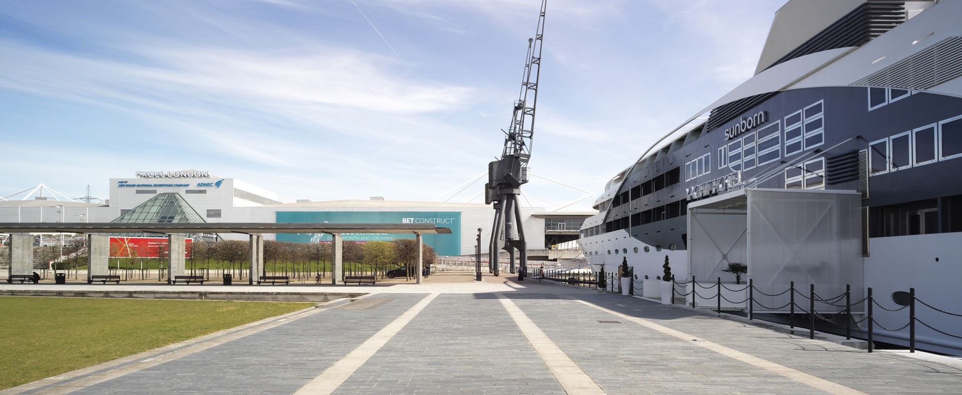 hotels near excel london